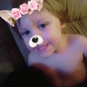 Meet your Posher, Casey